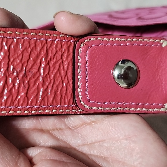 Coach Authentic Y2K Pink Hobo Shoulder Bag - Picture 10 of 14